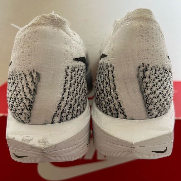 Nike ZoomX Vaporfly Next% 3 White Metallic Silver - Picture 5 of 9